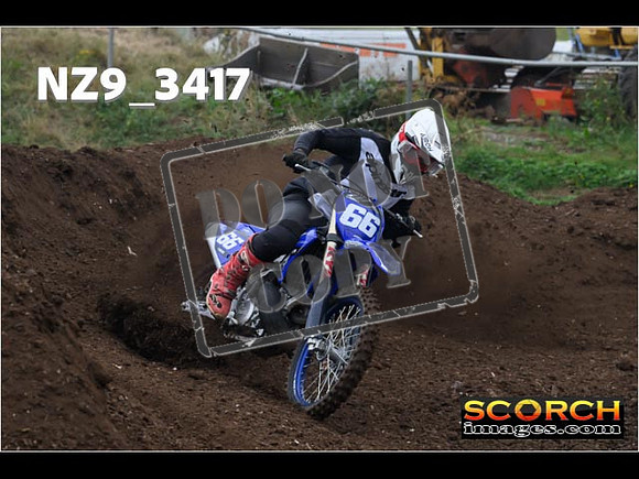 Experts-075