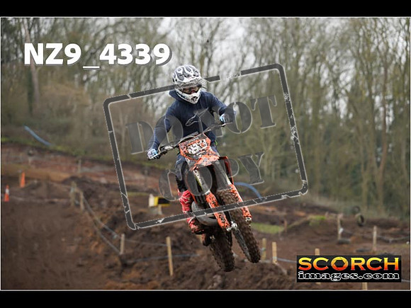 Experts-186