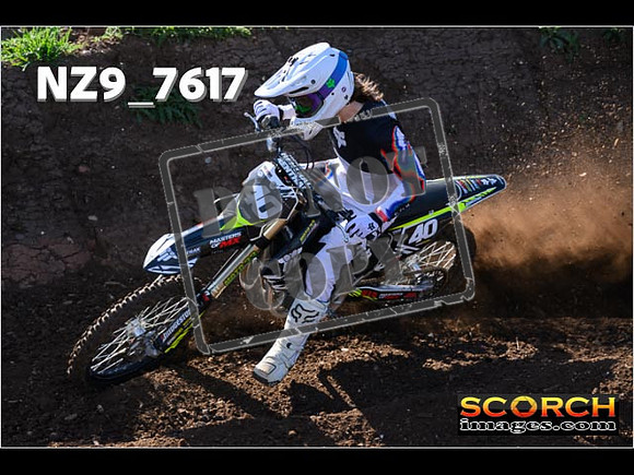 Experts-051