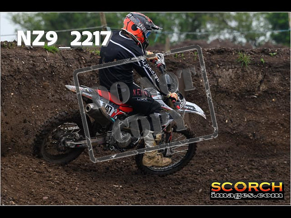 Thur 02 May-099