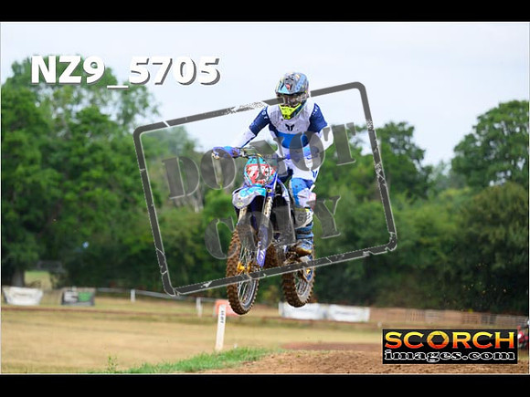 Experts-102