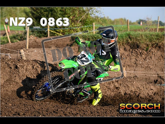 Experts-078
