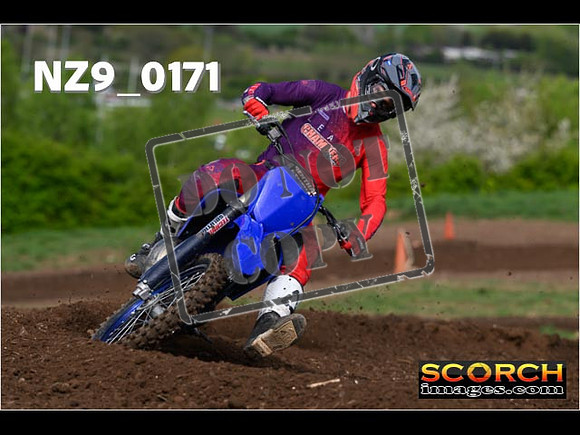 Experts-112