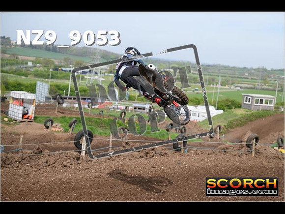 Experts-102
