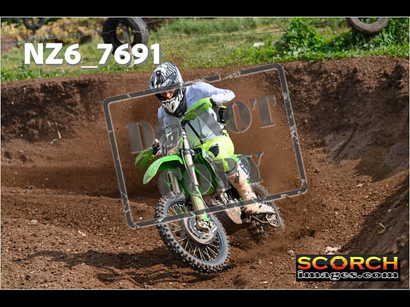 Experts-071