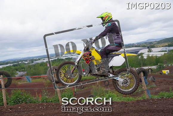 IMGP0203