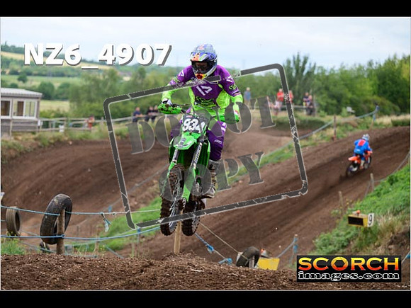 Experts-102