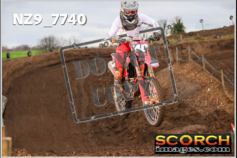 Experts-060