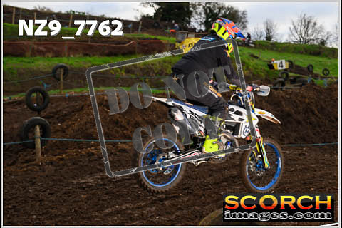 Experts-080