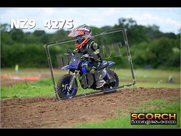 E2 Oset MX10-11