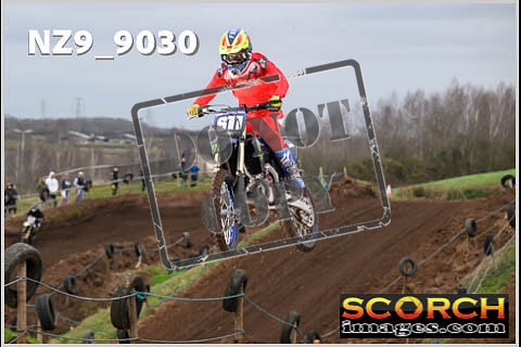 Experts-029