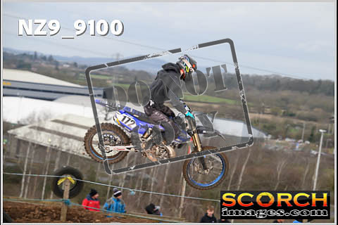 Experts-091
