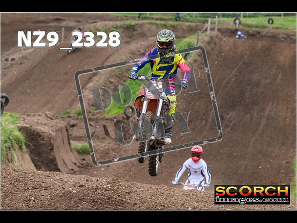 Inters GreenOrange-133
