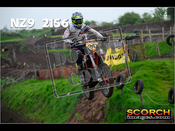 Thur 02 May-041