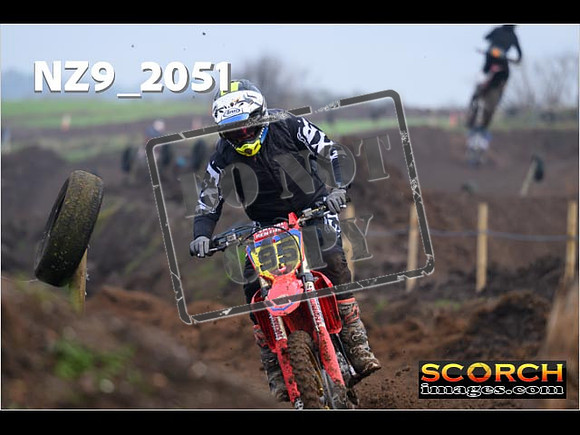 Experts-112