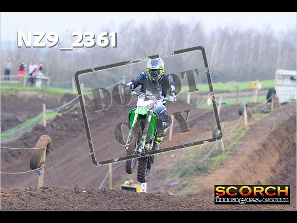 IntersGreenOrange-074