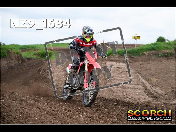 Thur08May-008