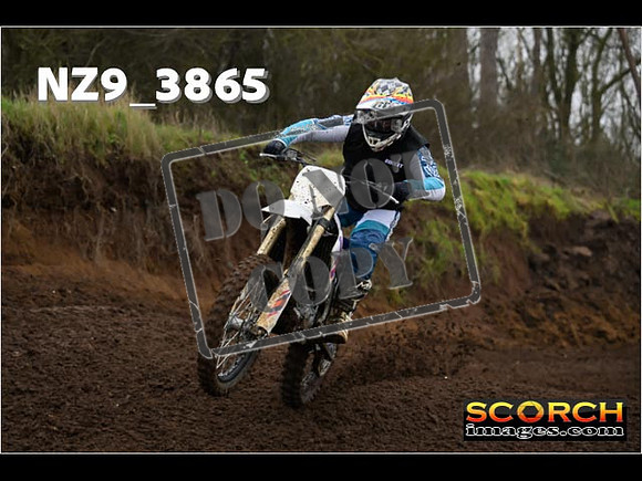 Experts-060