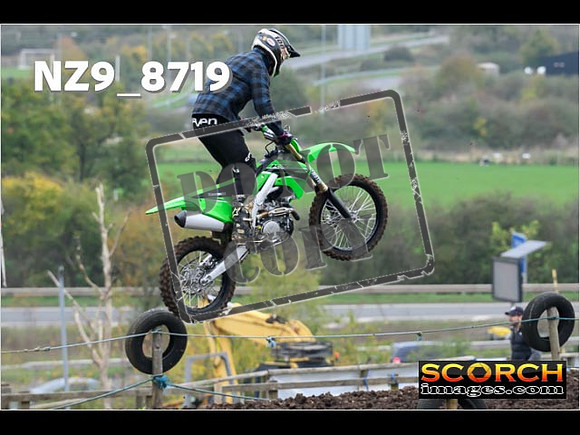Thur31Oct-065