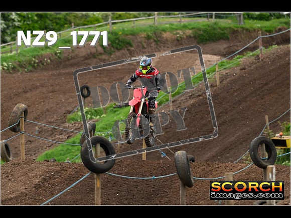 Thur08May-087