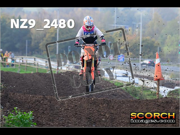 Experts-070