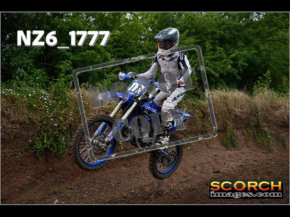 Experts-092
