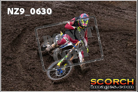 Experts-071