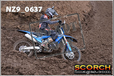Experts-078