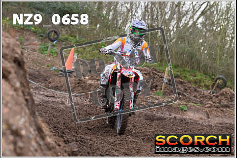 Experts-099