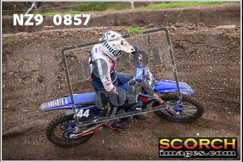 Experts-103