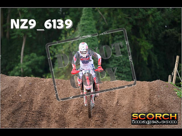 Thur14Aug-002
