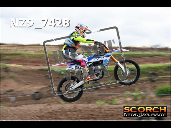 Experts-109