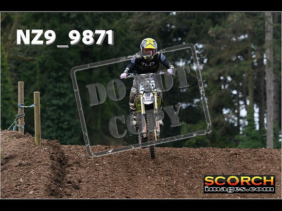 Thur25Apr-011