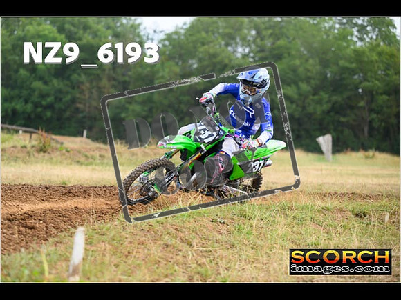 85's-068
