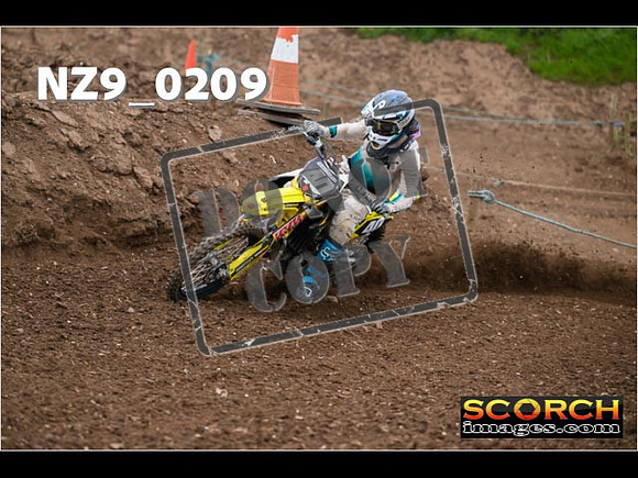Thur25Apr-316