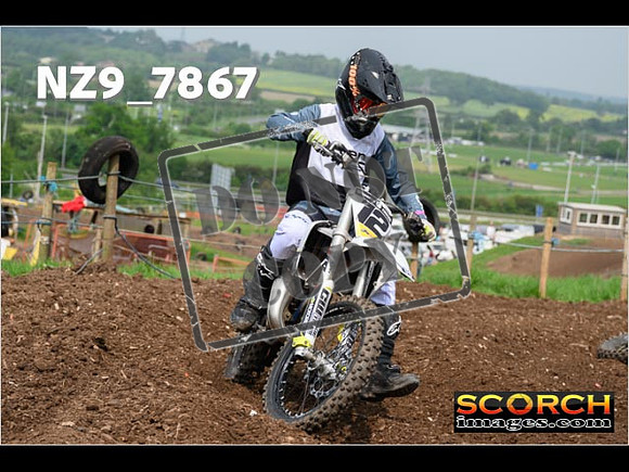 Youth-096