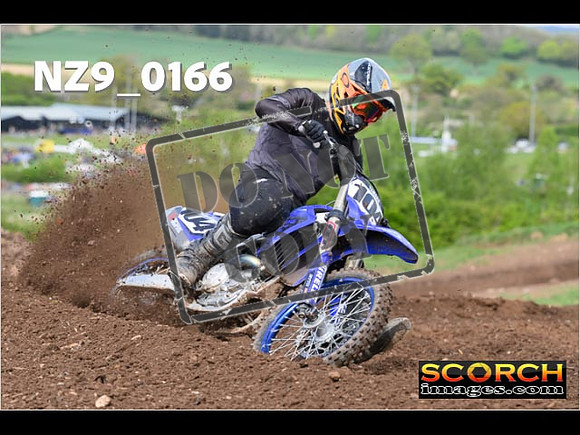 Experts-107