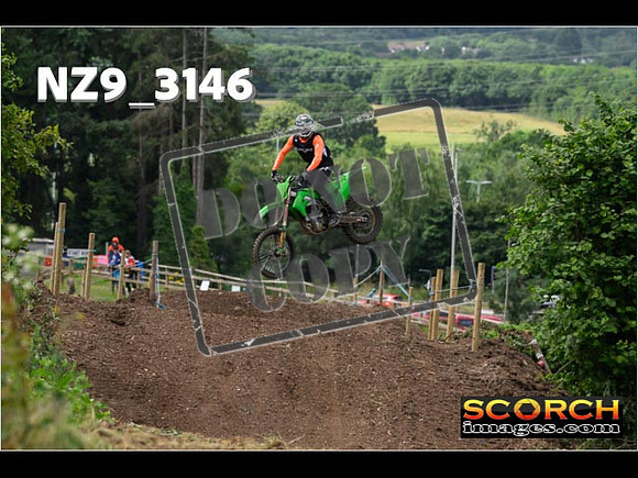 Thur04Jul-033