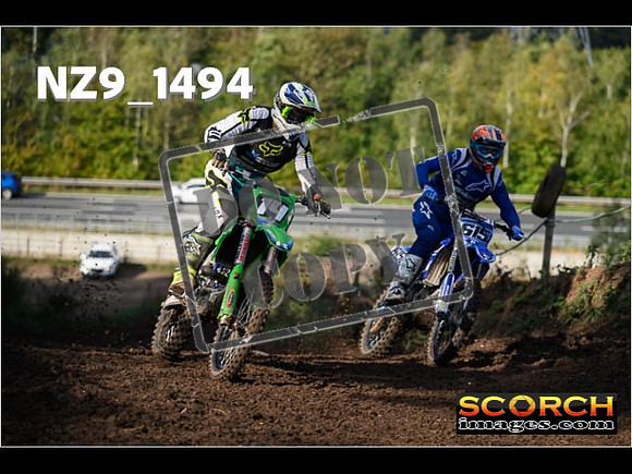 Experts-186