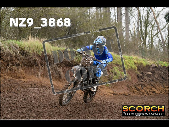 Experts-063