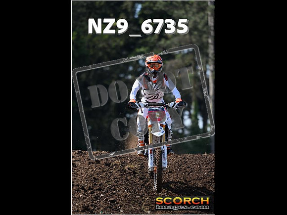 Thur01May-032