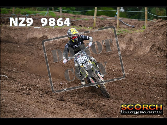 Thur25Apr-004