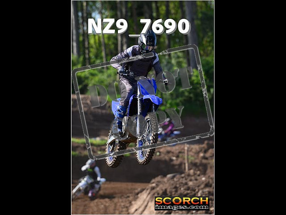 Experts-121