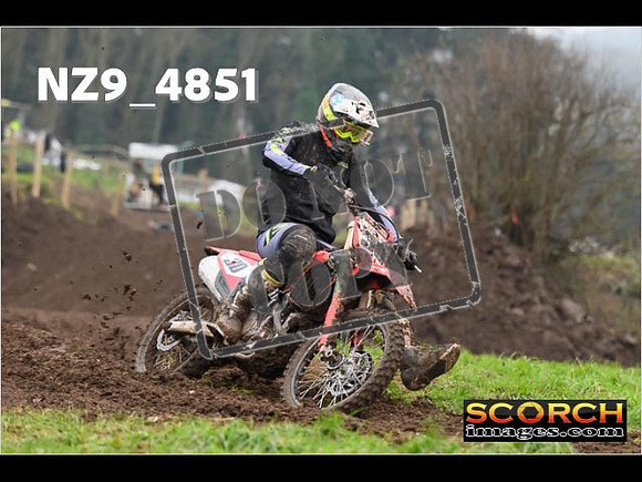 Experts-327