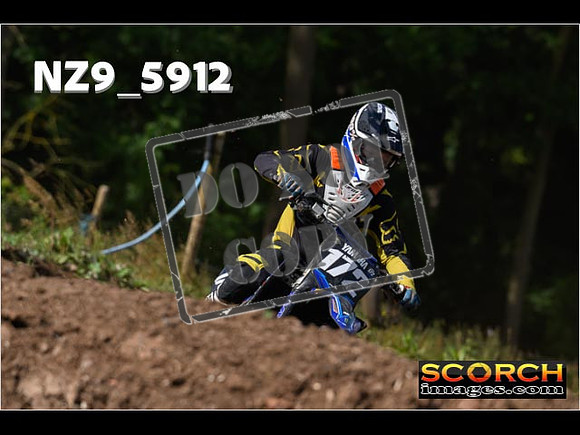 Inters-032