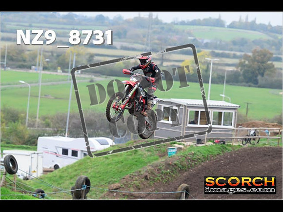 Thur31Oct-077