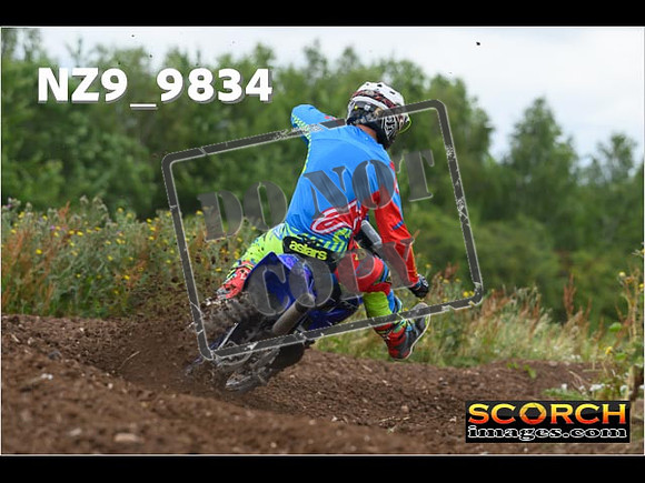 03. Inters-089