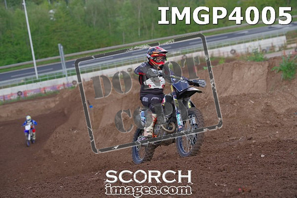 IMGP4005