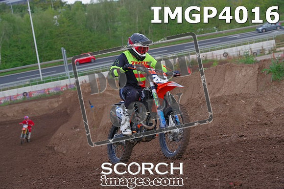 IMGP4016