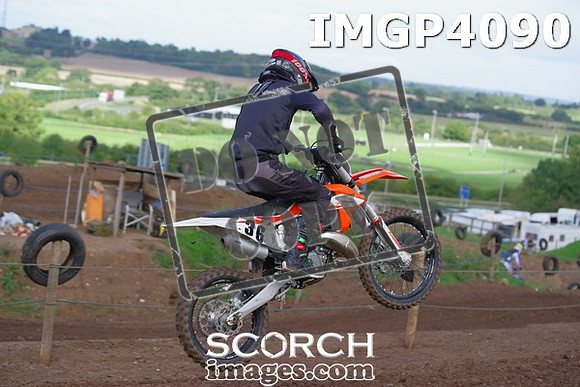IMGP4090